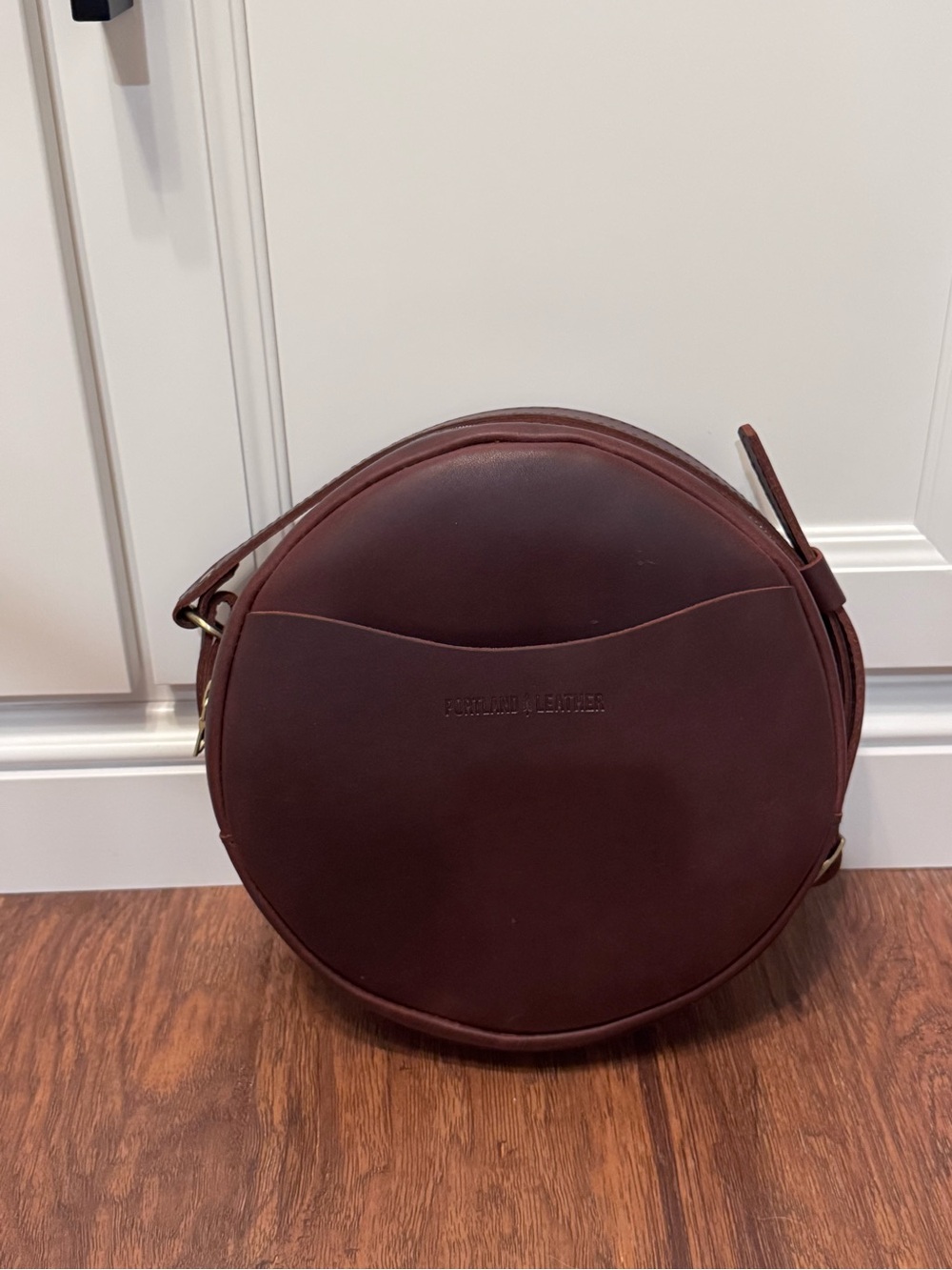 Portland Leather Goods Large Circle Bag - smooth - Picture 3 of 3